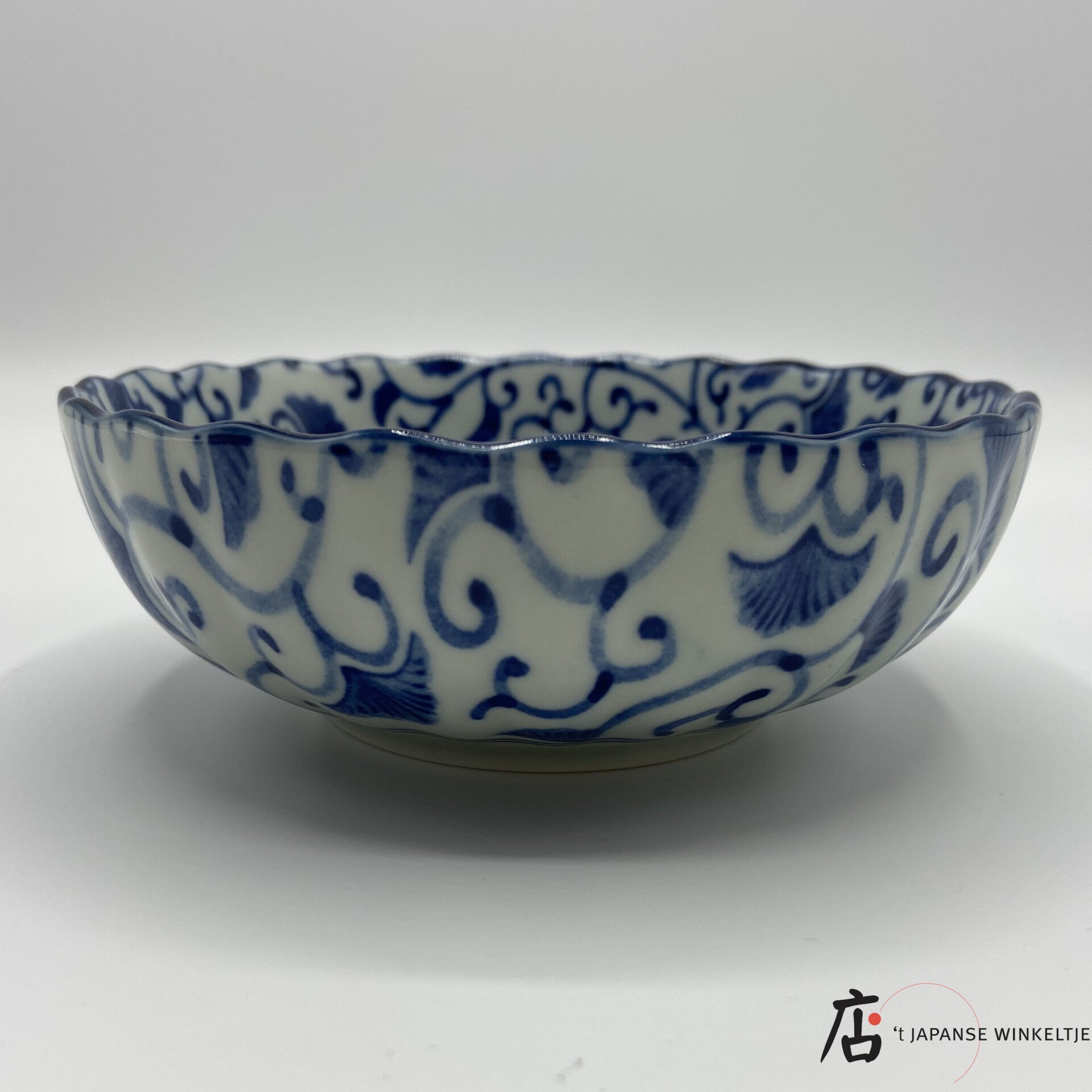 Chubachi (中鉢) kom Ø 14 cm 5 cm hoog (K-Tou23-41)