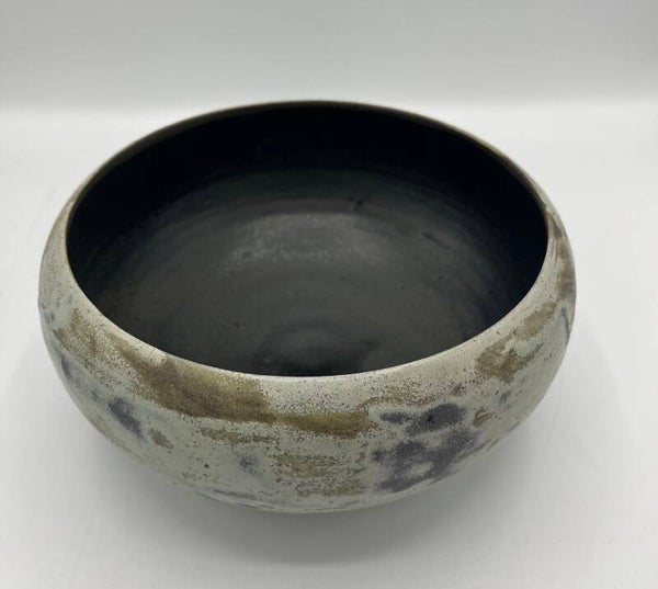 Anne Sey's ronde keramische kom (K-AS-26-6b)