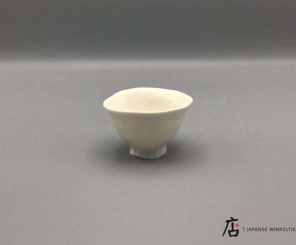 Witte theekop (K-HM-YU-G-W-S)