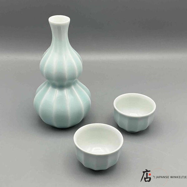 Sake set (K-SAI-14805)