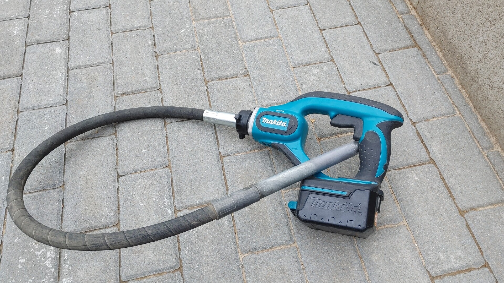 Betonrüttler für perfekte Betonverdichtung