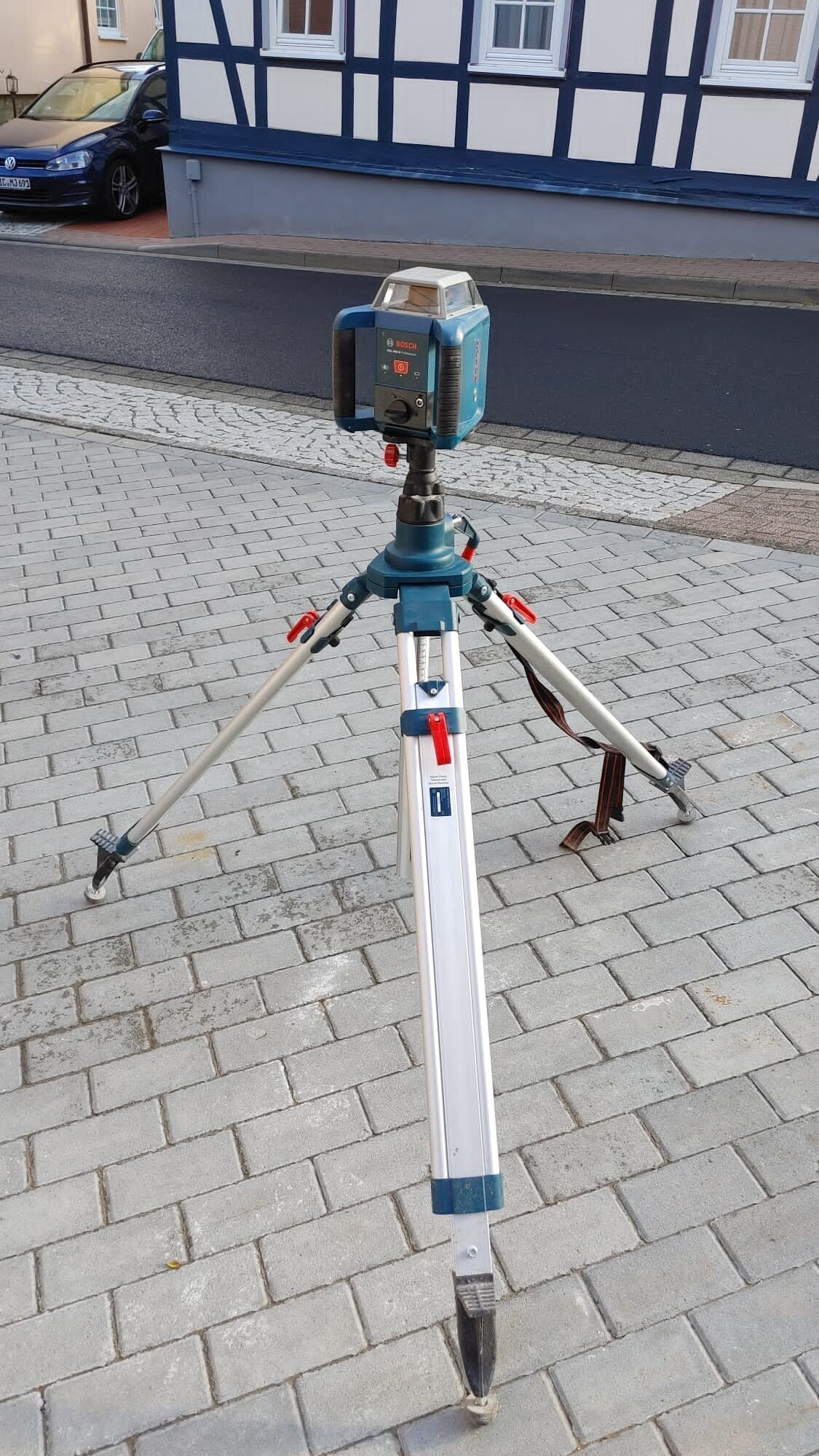 Bosch Professioneller Rotationslaser mit Stativ