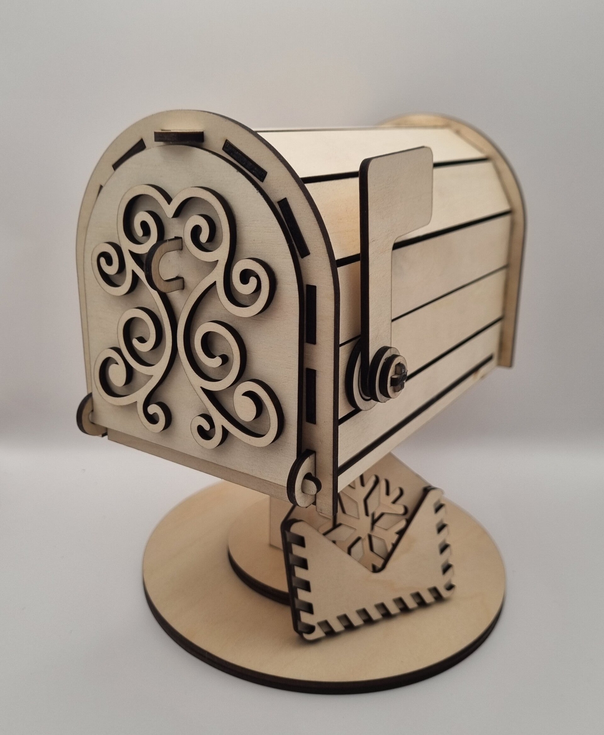 📬 Boîte aux Lettres du Père Noël – Bois Découpé et Gravé au Laser
