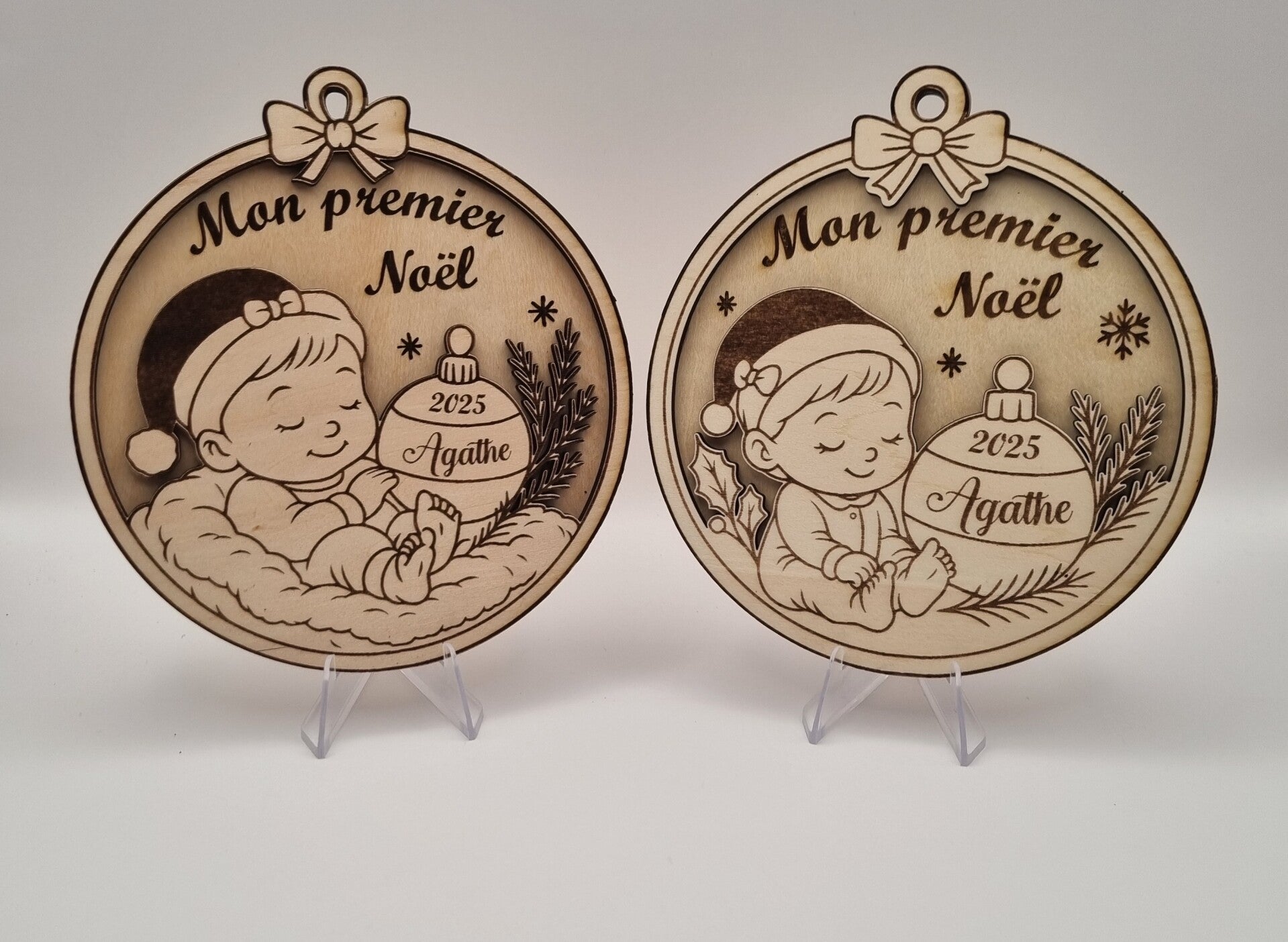 🎄✨ Boule de Noël Personnalisée “Mon 1er Noël” – Bois de Tilleul Gravé (Vendue à l’unité) ✨🎄