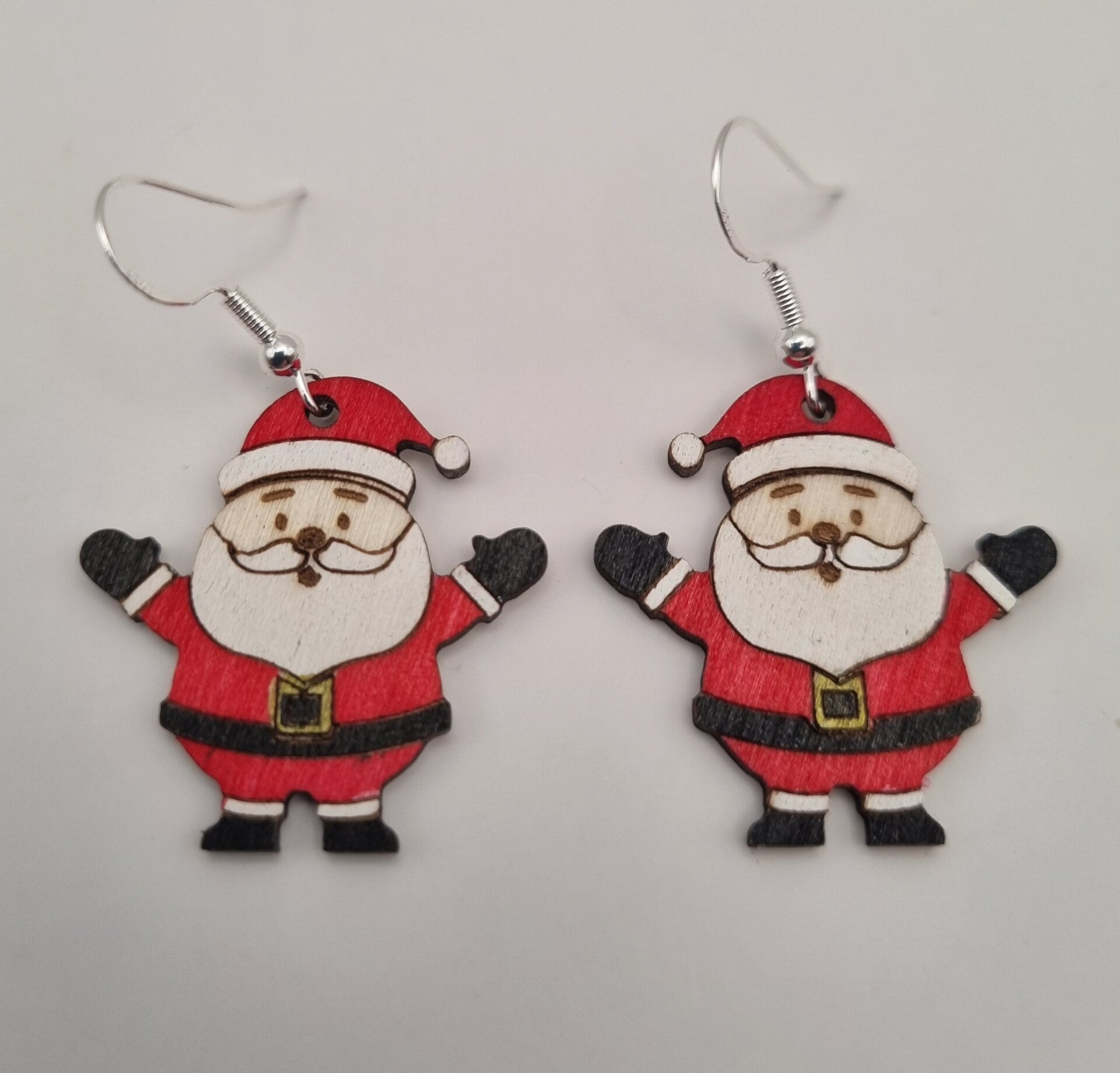 🎄✨ Boucles d’Oreilles Spécial Noël – Peintes à la Main & Accroche Plaqué Argent ✨🎄