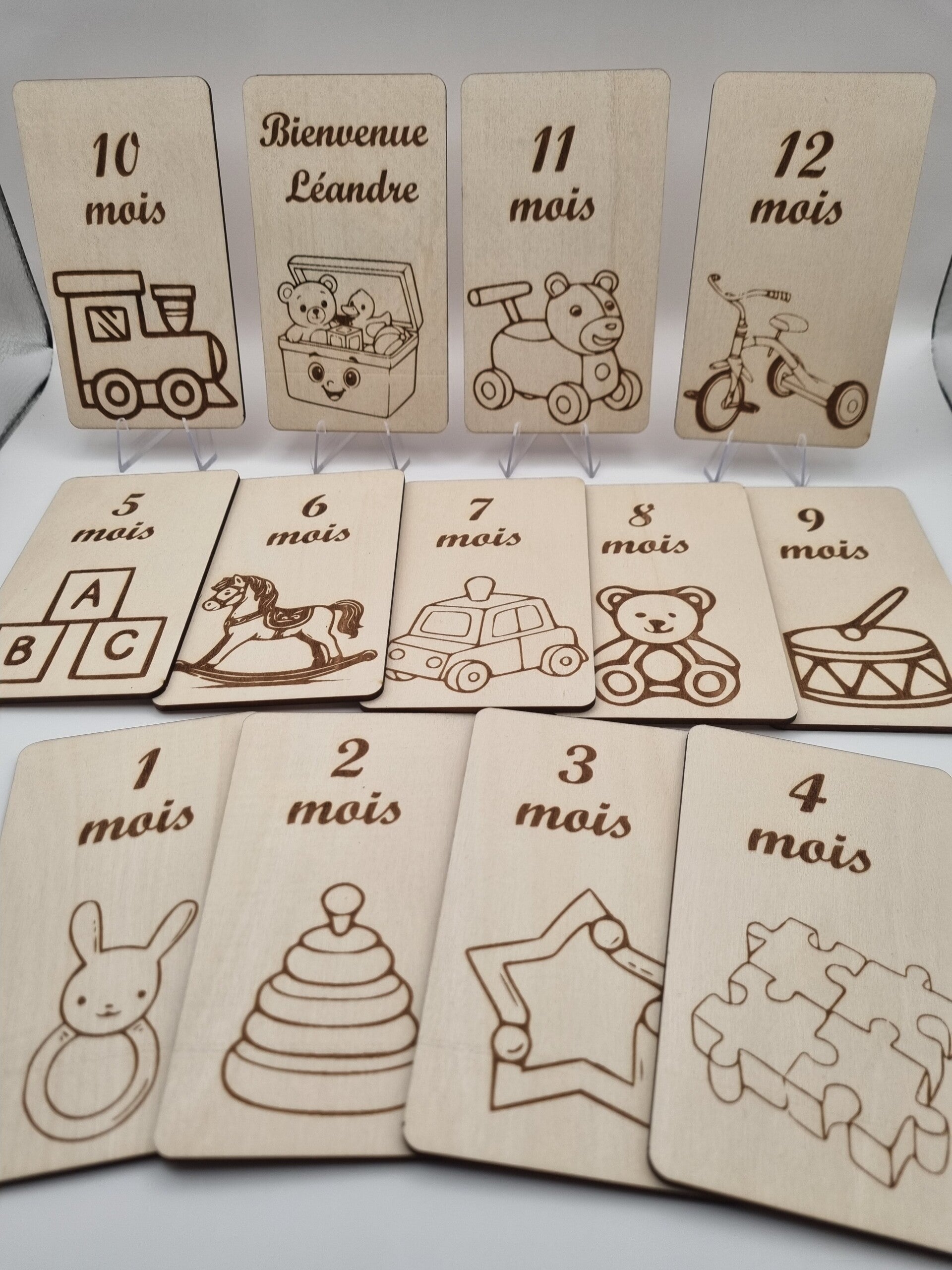🍼 Cartes Étapes Bébé en Bois – 0 à 12 Mois + carte Bienvenue