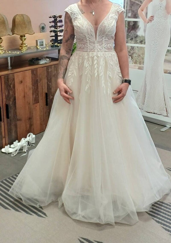 Brautkleid von The One