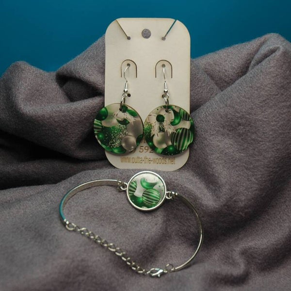 Bracelet Earring Set 04 Green White Christmas Balls