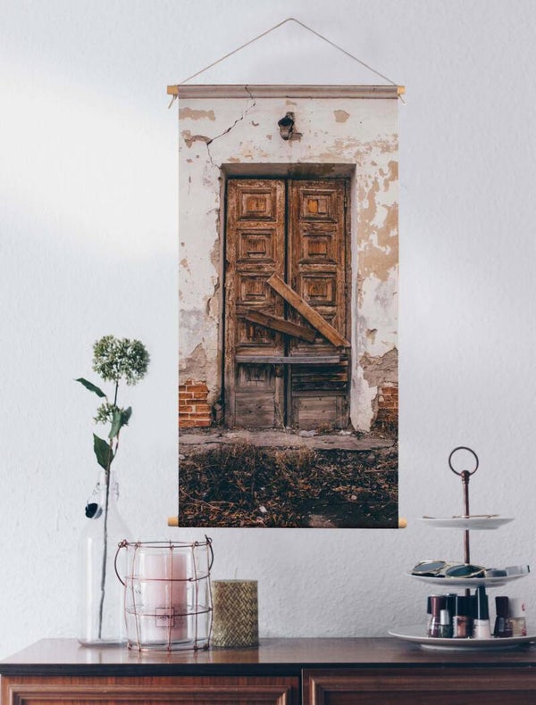 Textielposter Bruine deur