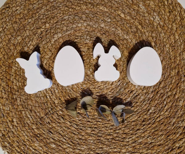 Osterhasen und Ostereier zum aufstellen