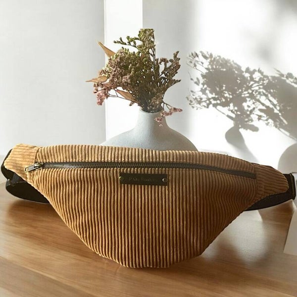 Sac banane en velours côtelé camel- Création artisanale française