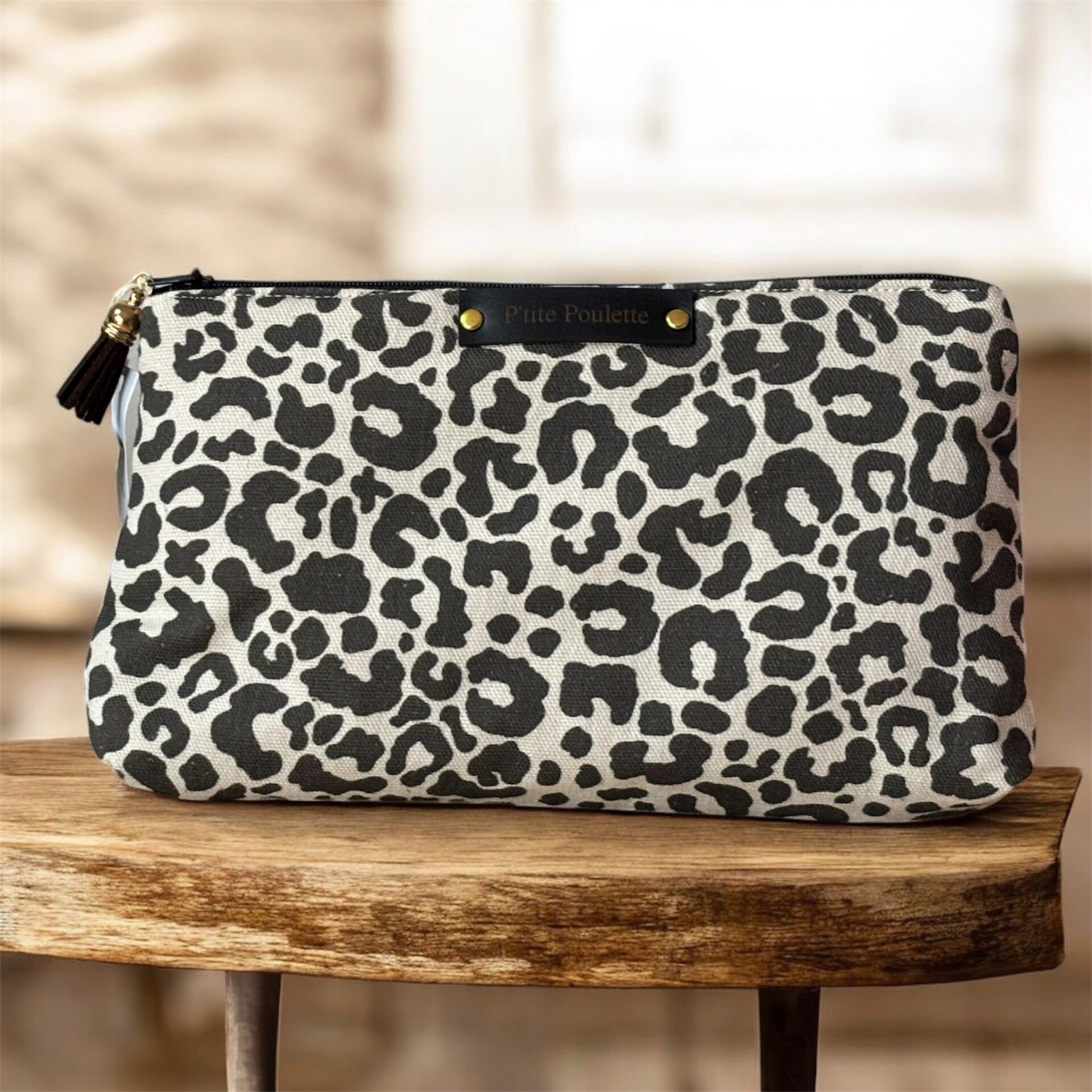 Trousse en toile de coton matelassée léopard– Création Artisanale Française