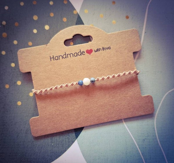 Armband mit einem Amazonit und zwei kleinen Lapislazuli