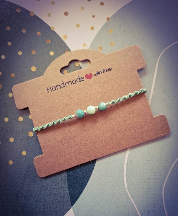 Armband mit drei Amazonitsteinen