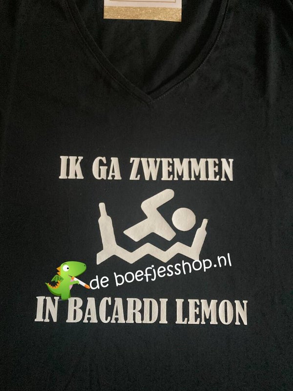 Zwemmen in Bacardi lemon shirt