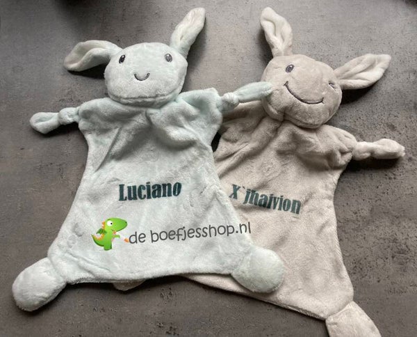 Tut knuffeltje met eigen naam