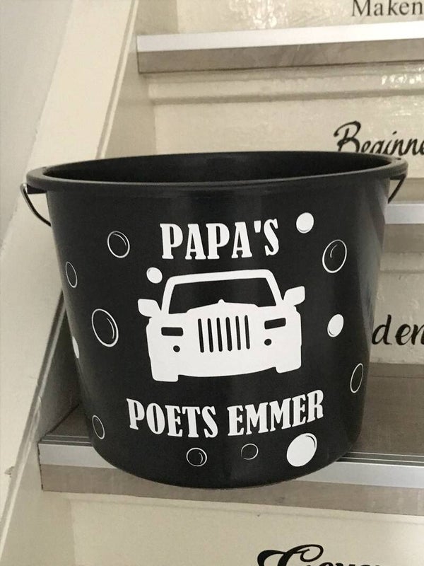 Papa’s poets emmer