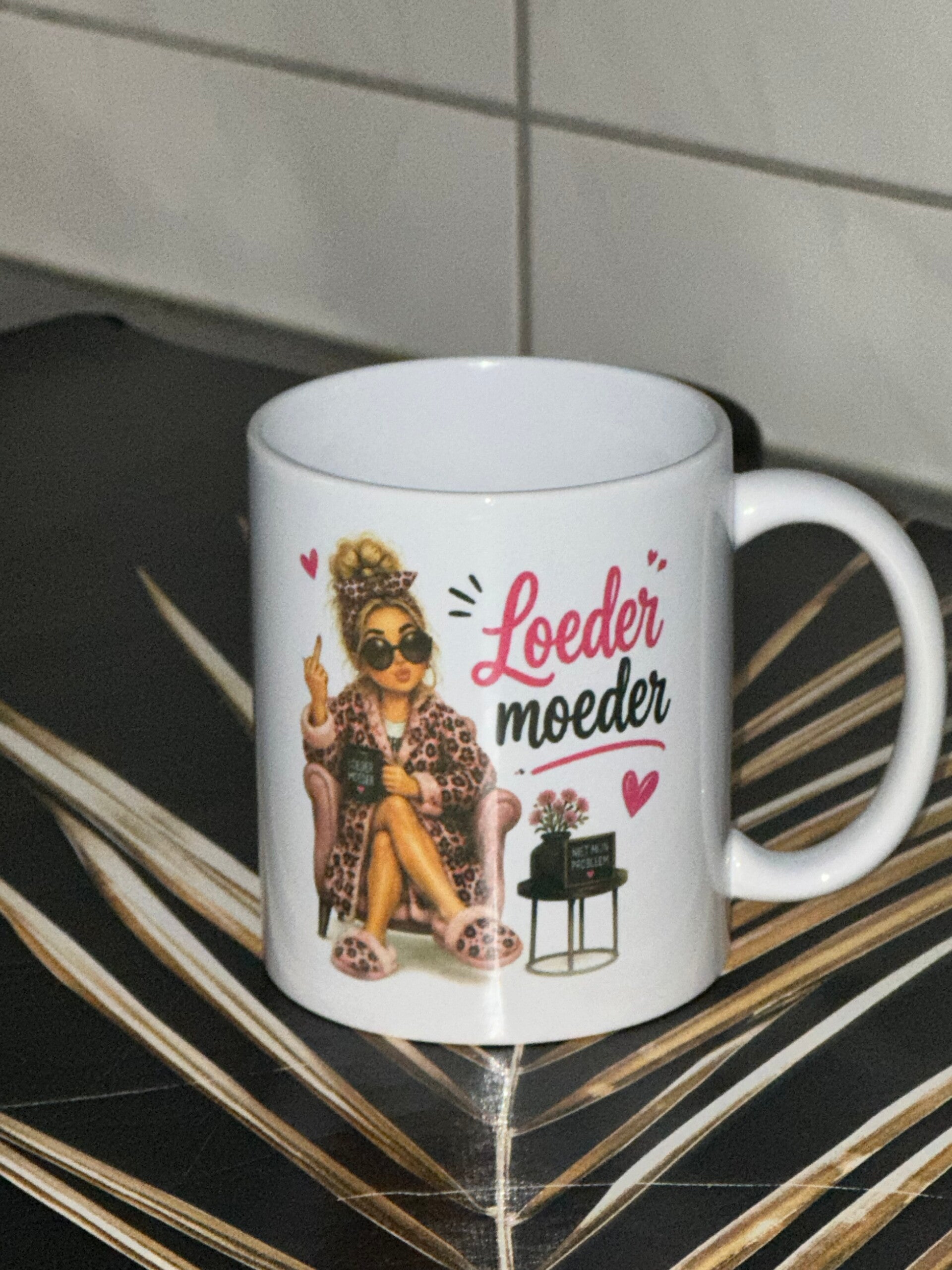 loeder moeder mok