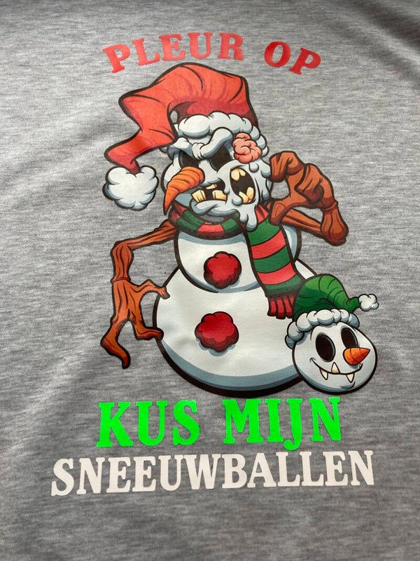 Foute sweater sneeuwpop