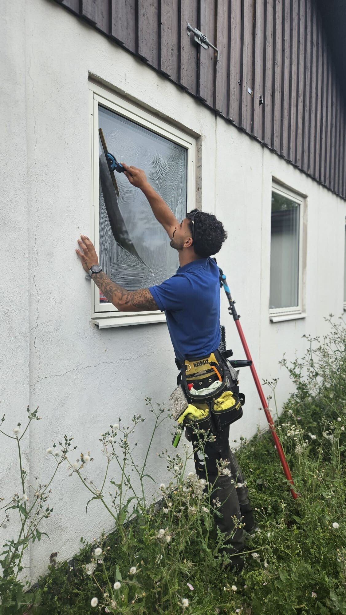 Abonnera på utvändig fönsterputsning. enkelt och prisvärt! - Fönsterputs abonemmang i skåne