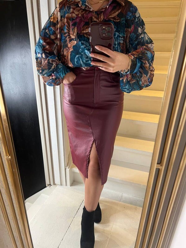 024b bordeaux rode leren rok