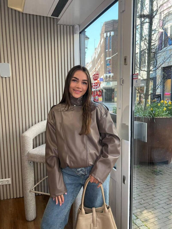 26130 Leren overslag jas bruin