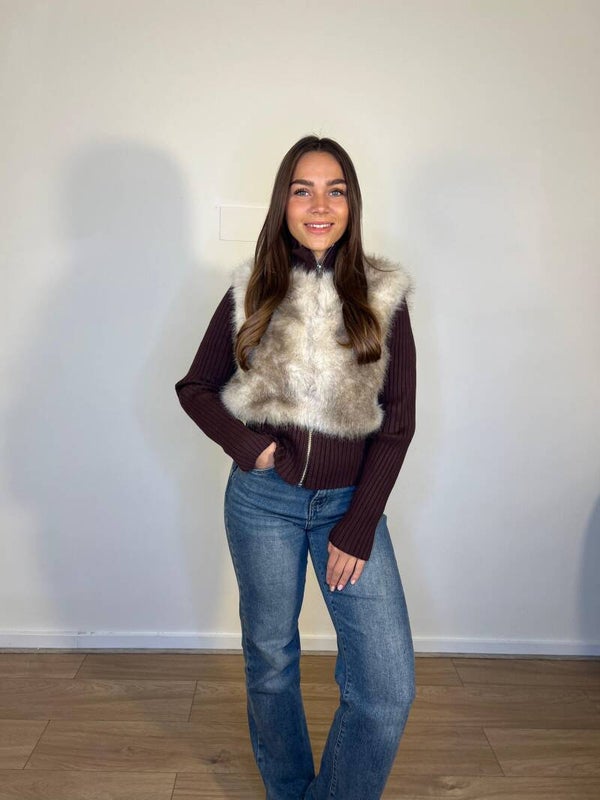864 Vest met bont bruin