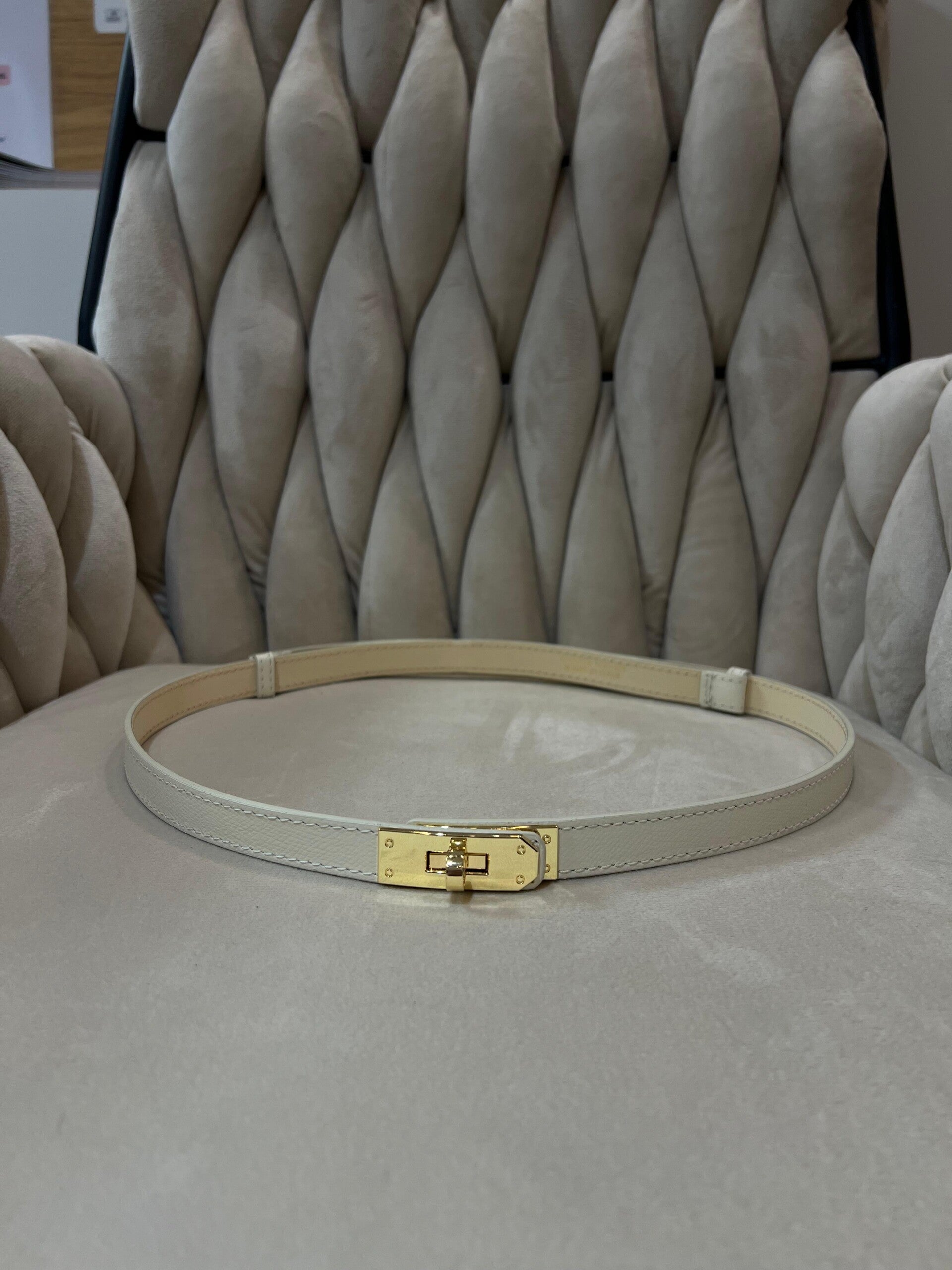 Riem Crème met gouden sluiting