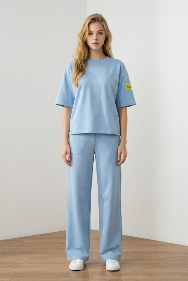 26225 Effortless joggingsuit blauw