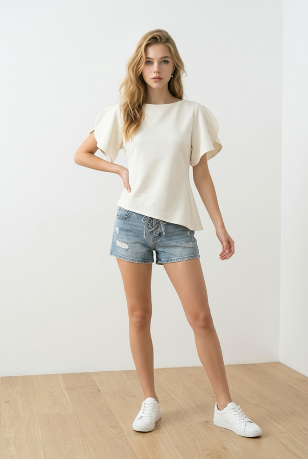 26269 Sophie Chic Top Wit