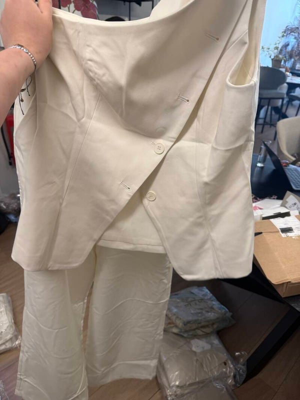 26306 Isabel one shoulder set Crème