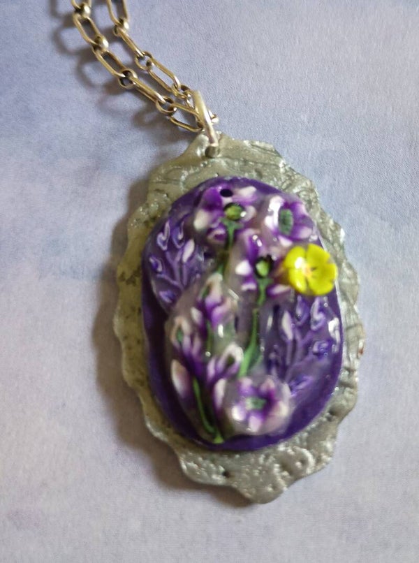 The Botanical Violet Pendant