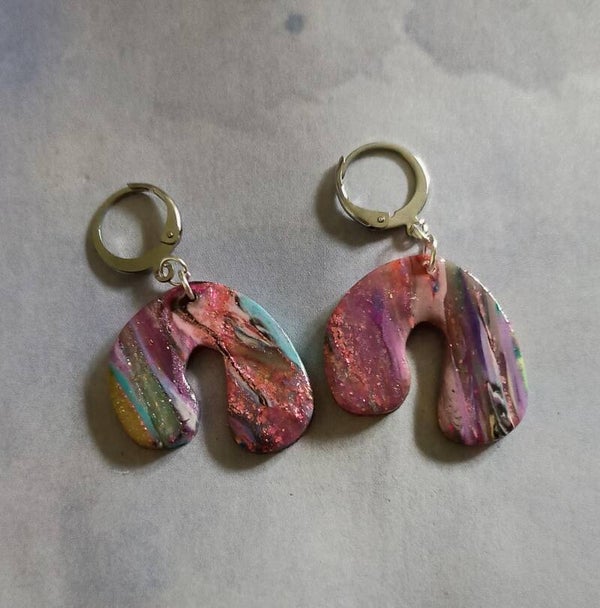 Marbled Berry & Daisy Drop Earrings (Set of 2 Options)