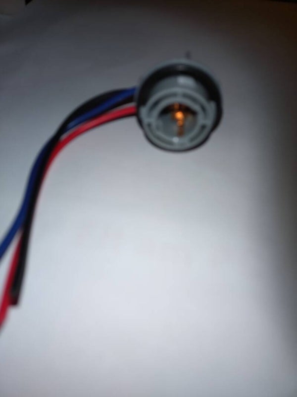 Fassung für Zweifadenbirne