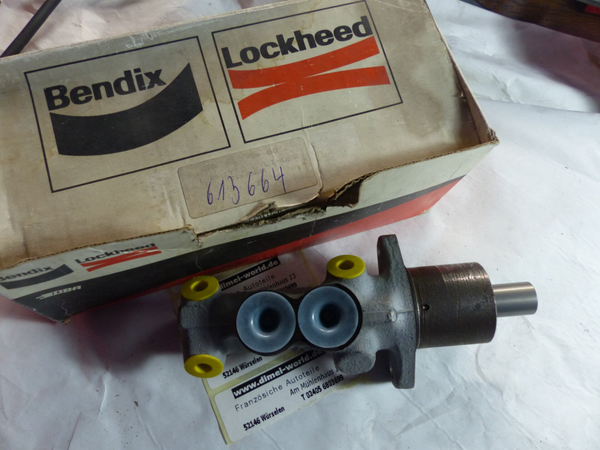 DBA613664 Hauptbremszylinder