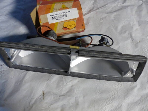 Blinker vorne rechts Peugeot  304