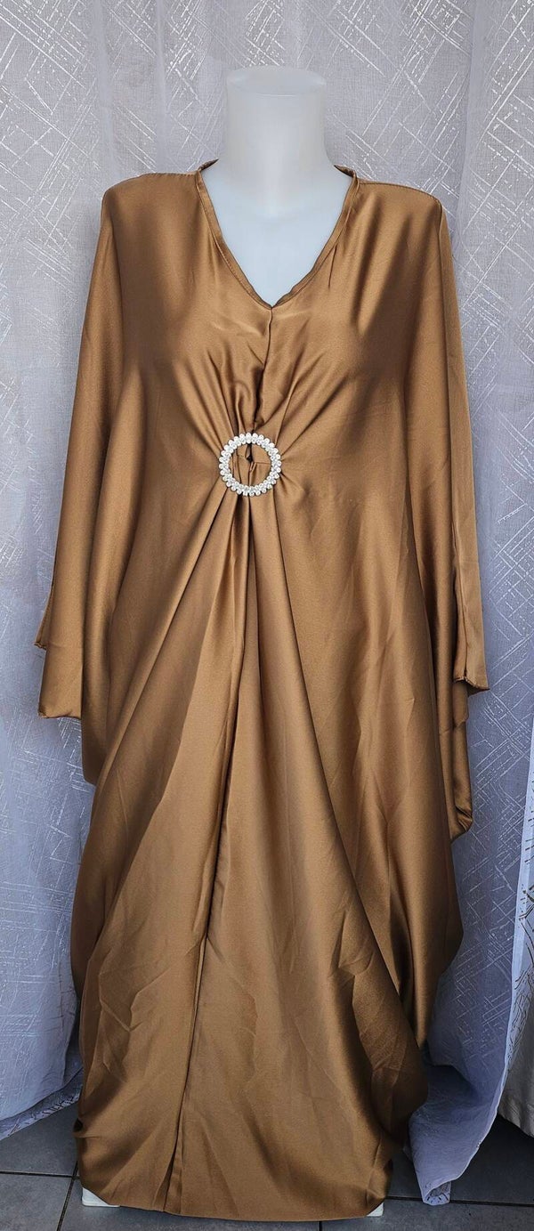Robe satiné bleu marron claire