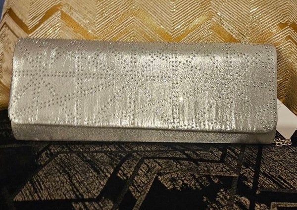 Pochette gris clair strasse