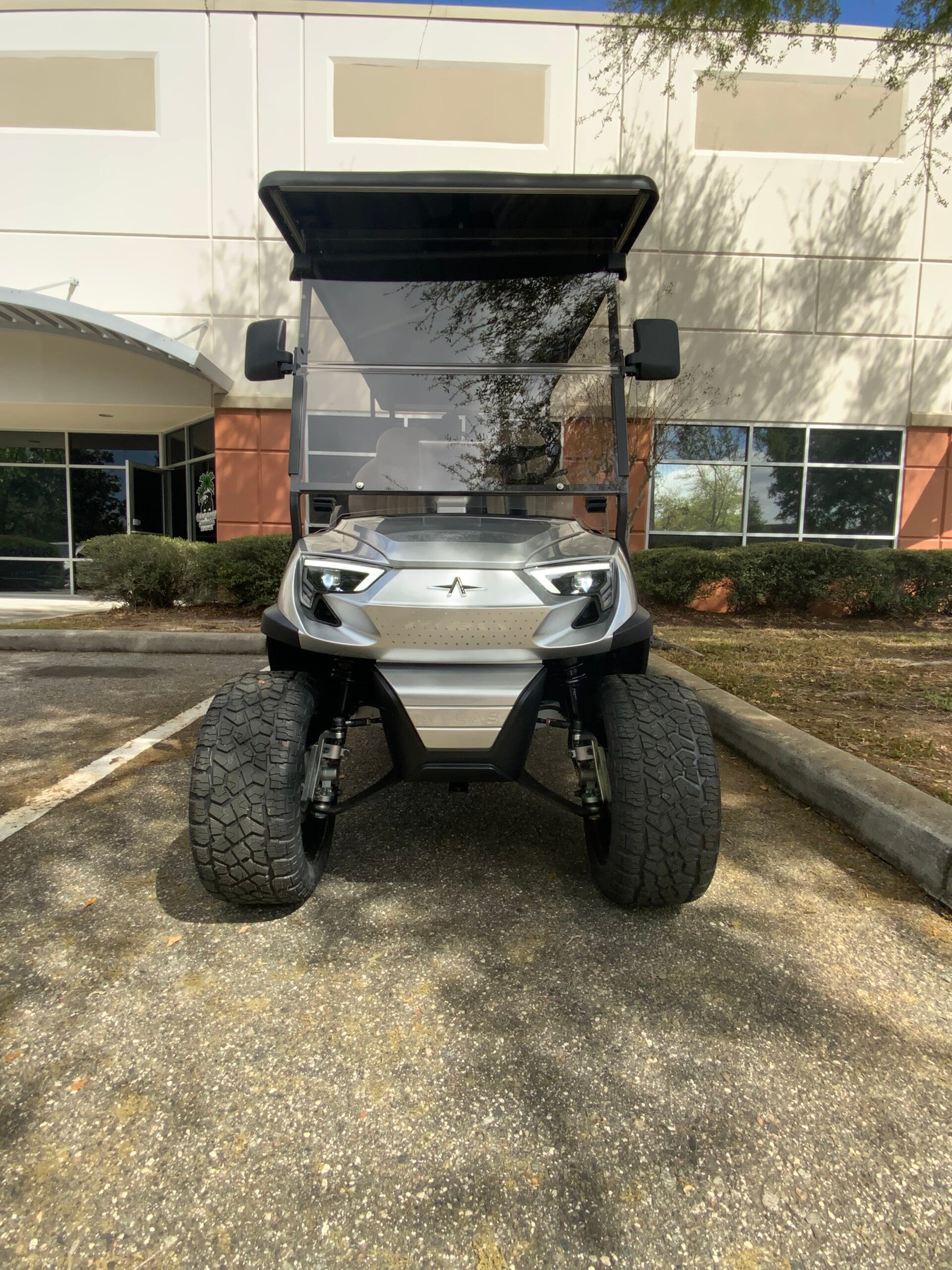 2026 Atlas 6L Golf Cart Silver