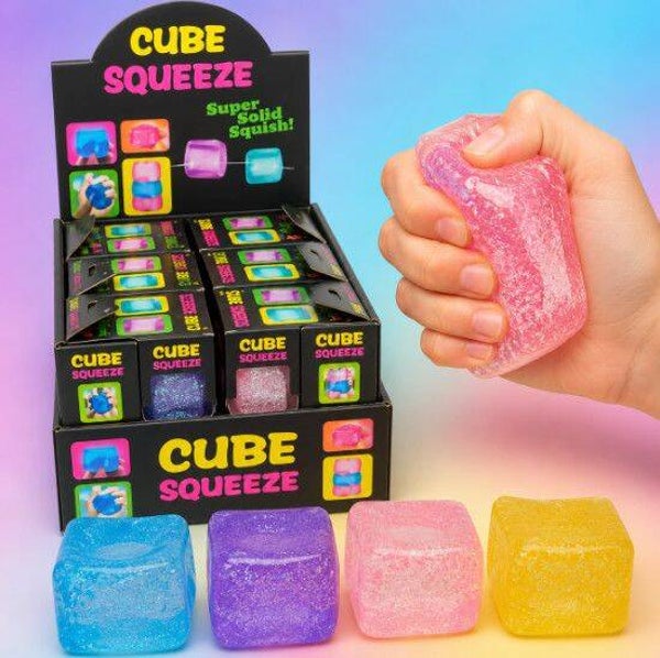 🧊✨ Cube Squeeze – Super Soft Squishy