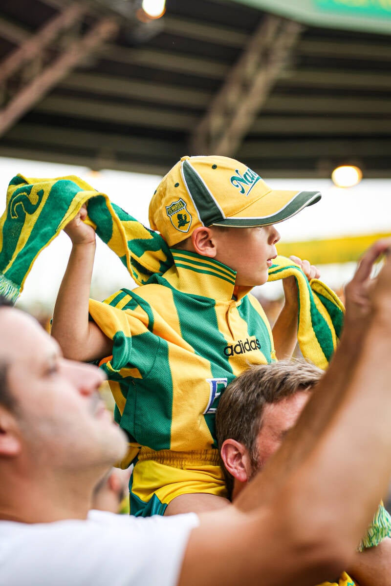 nantes-psg-17-08-121-standard-hm36c7.jpg