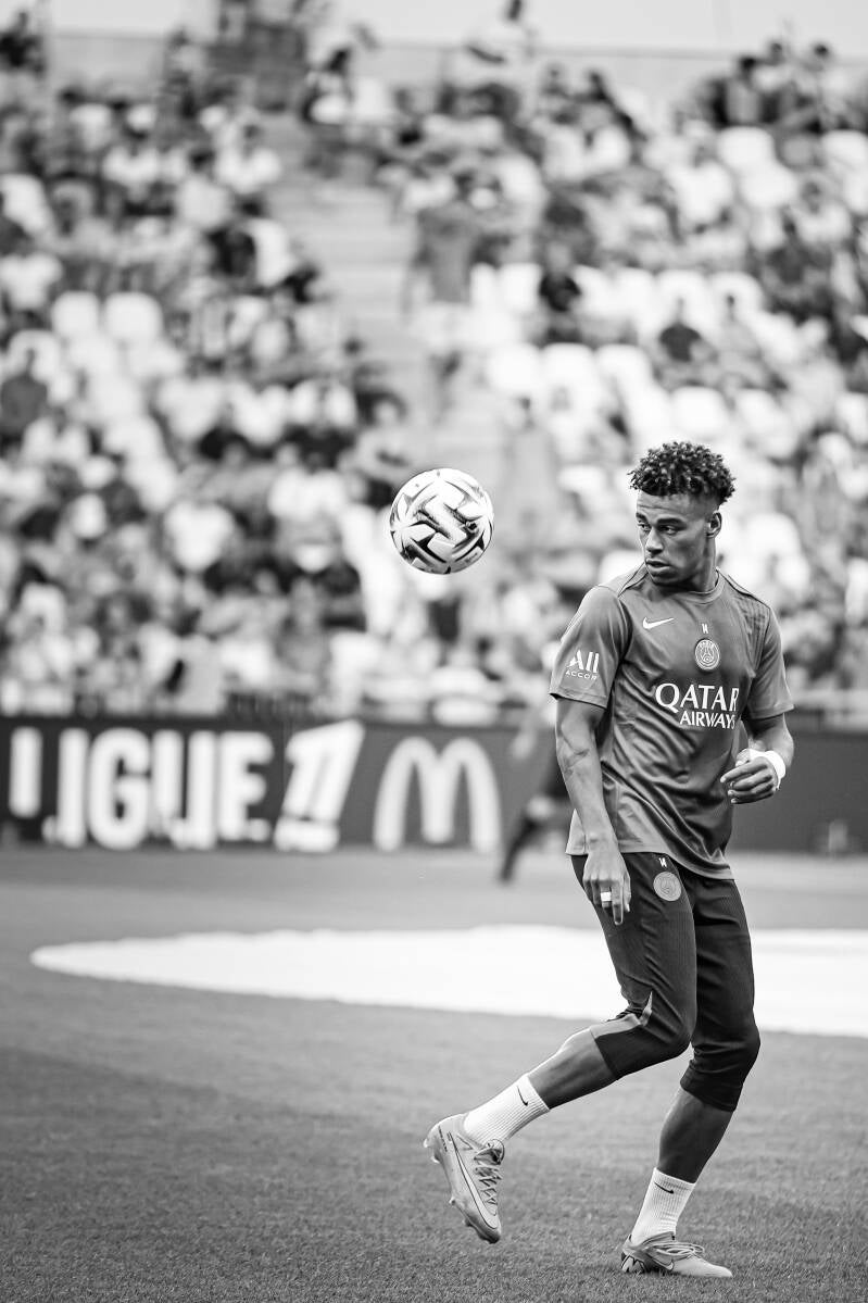 nantes-psg-17-08-84-standard-6d9tf9.jpg