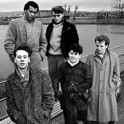 Simple Minds Waterfront