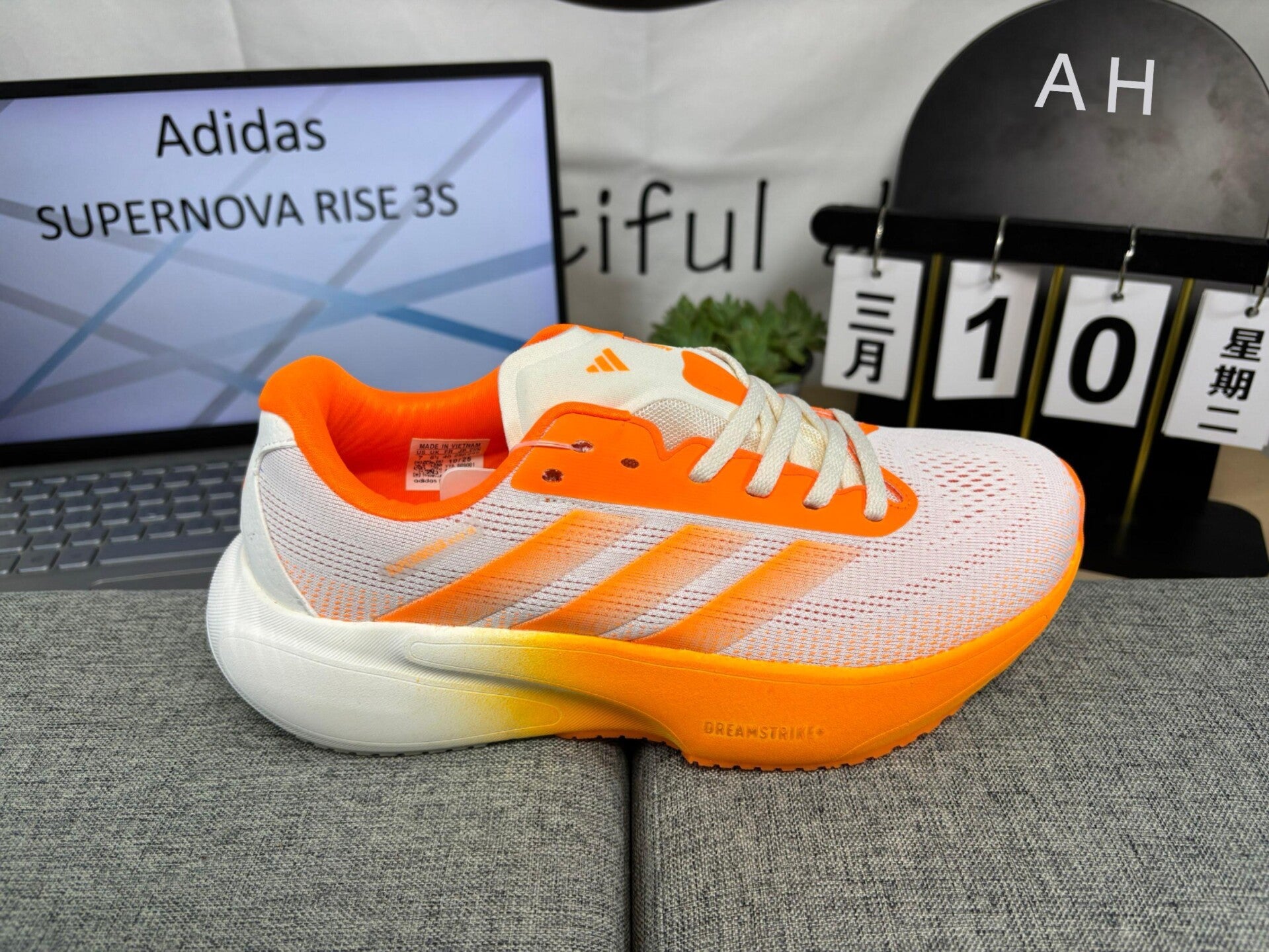 ADIDAS RNOVA RISE S3 NARANJA