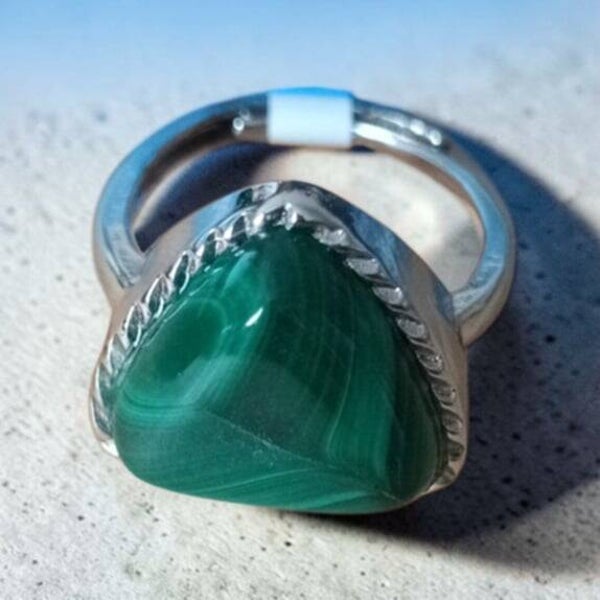 Bague Malachite Triangle Réglable n°2