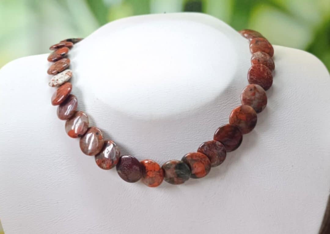 Collier Jaspe Rouge Bréchique Rond