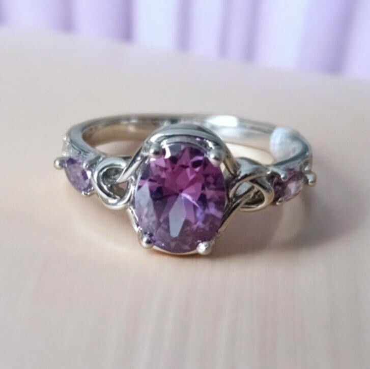 Bague Améthyste " Orlane "