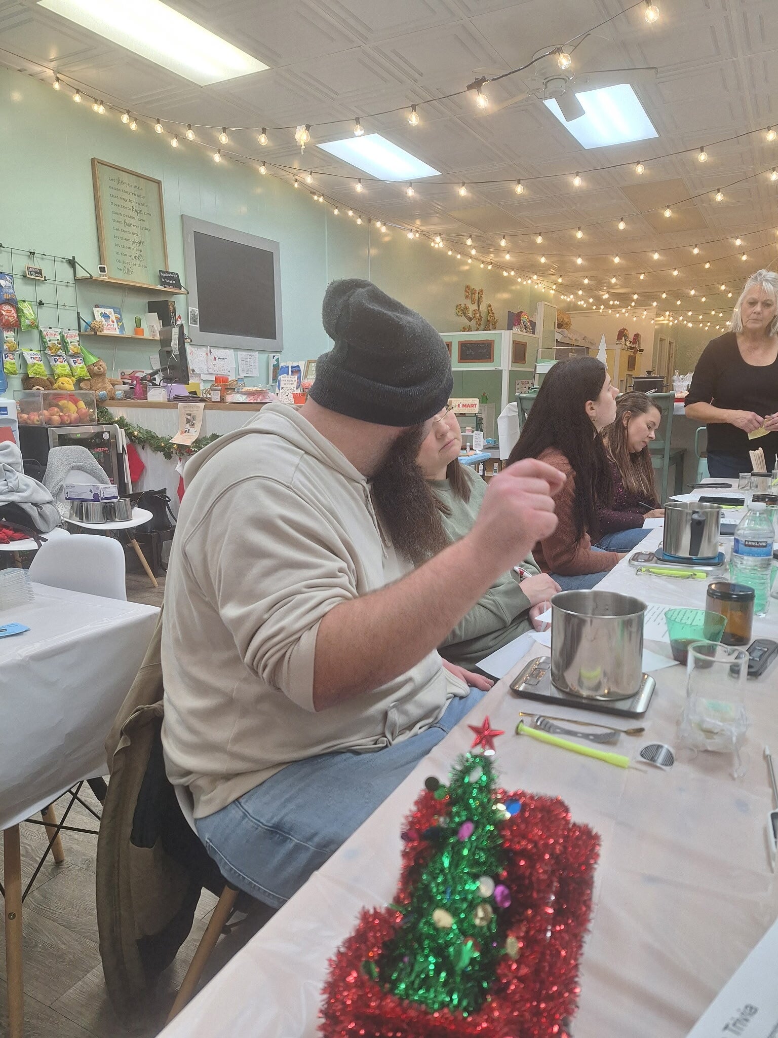 candle making event