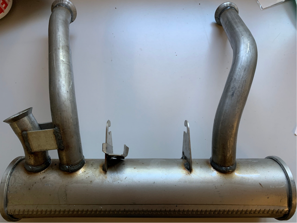 Pot échappement sous boite 2cv4 STOCK NEUF