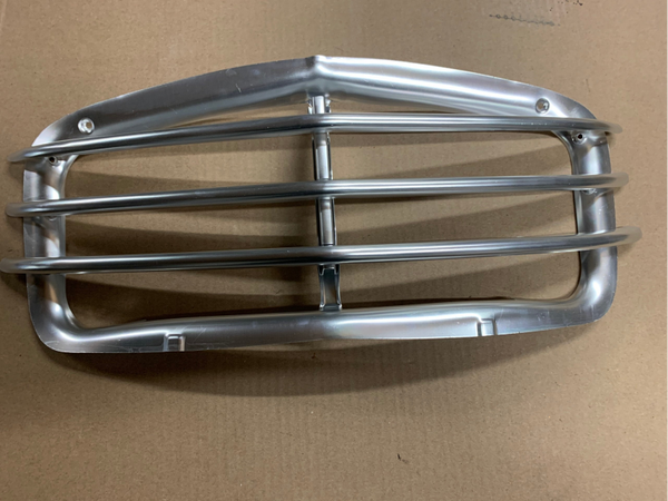 Calandre aluminium 3 barres pour 2cv de 1965 à 1974 STOCK NEUF